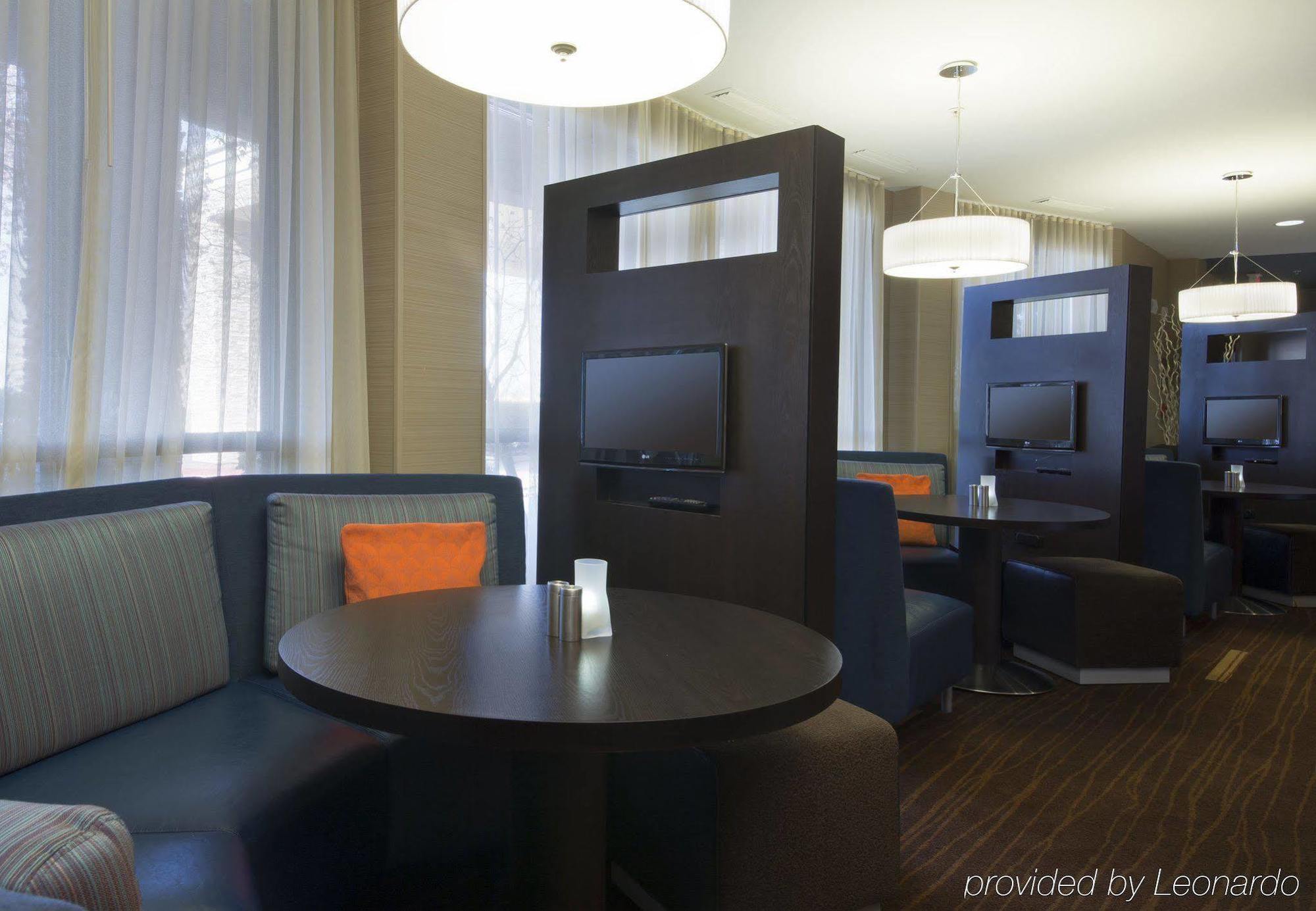 Courtyard By Marriott Sacramento Folsom Hotel Exterior photo