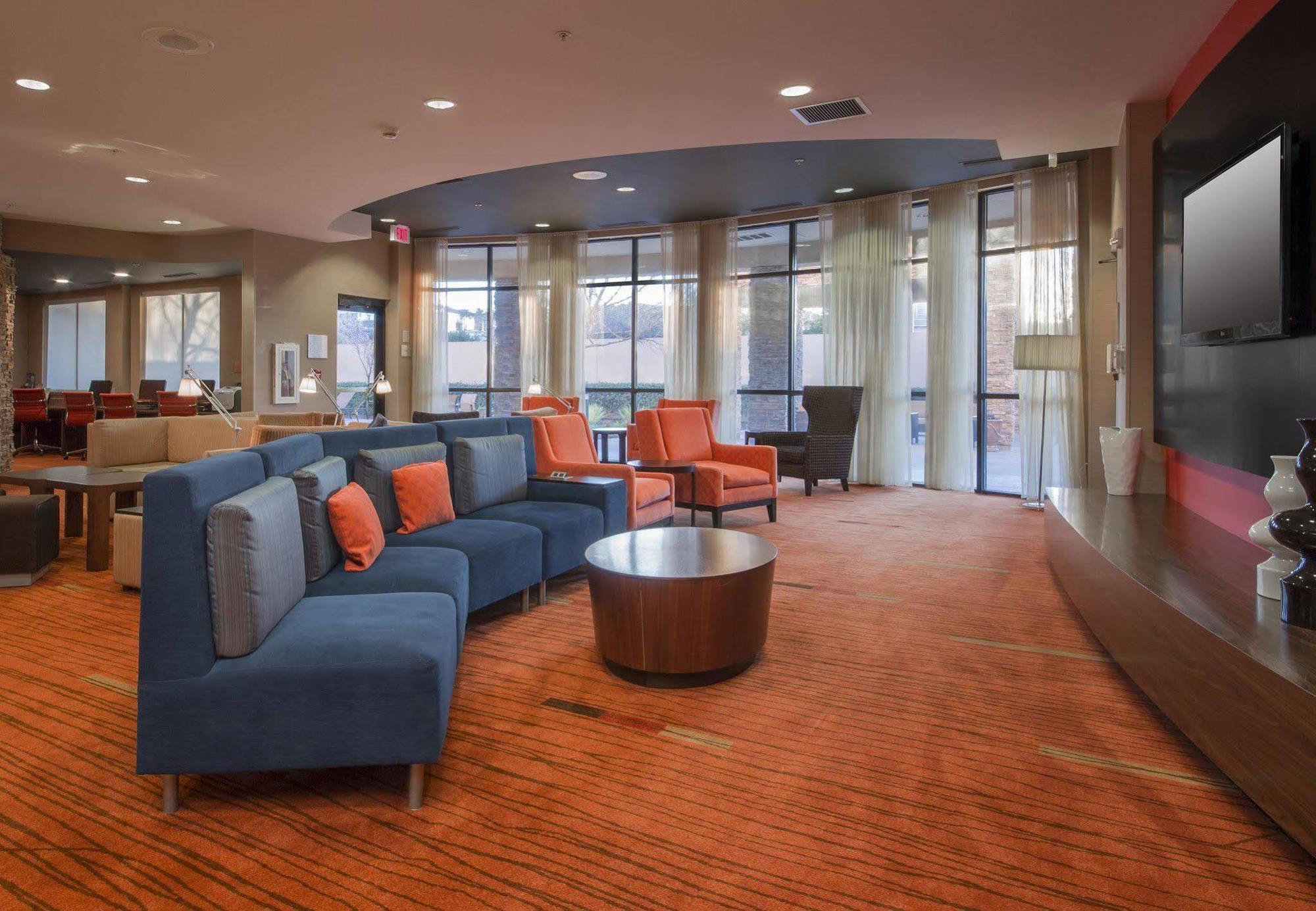 Courtyard By Marriott Sacramento Folsom Hotel Exterior photo